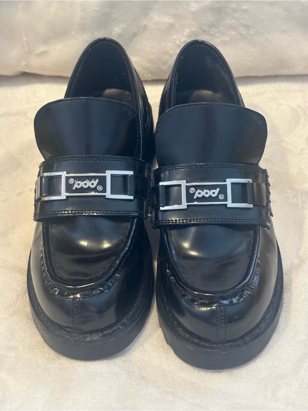 $135 URBAN Outfittors Sienna POD - US 5.5-6 , EU 36 Black Chunky Loafers Grunge